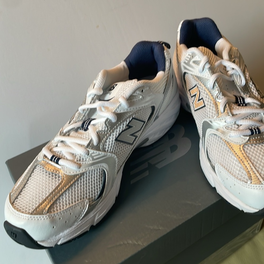 NEW-NEW BALANCE 530